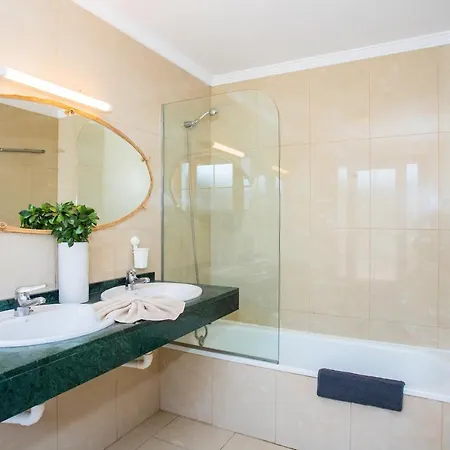 22 Sea Views, Pool,games,hot Tub, Office With Computer+ Wifi 别墅 *