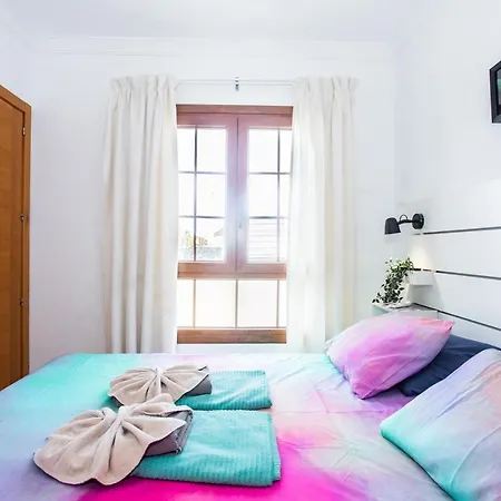 22 Sea Views, Pool,games,hot Tub, Office With Computer+ Wifi * 普拉亚布兰卡