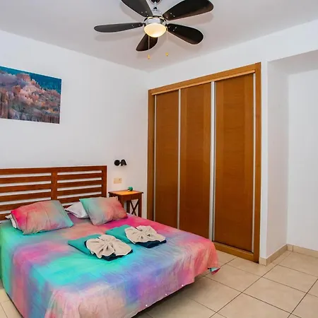 וילה 22 Sea Views, Pool,games,hot Tub, Office With Computer+ Wifi