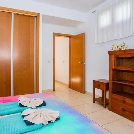 22 Sea Views, Pool,games,hot Tub, Office With Computer+ Wifi וילה פלאיה בלנקה