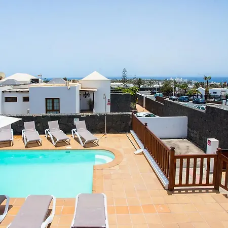 22 Sea Views, Pool,games,hot Tub, Office With Computer+ Wifi וילה פלאיה בלנקה