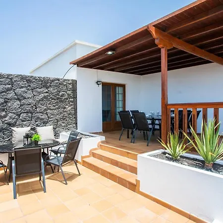 וילה 22 Sea Views, Pool,games,hot Tub, Office With Computer+ Wifi *